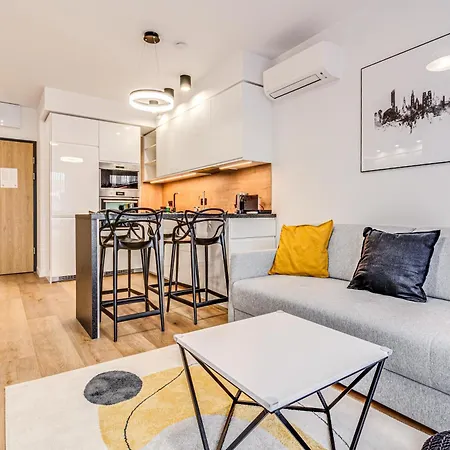 Апартаменти Rentplanet - Michalczyka Вроцлав