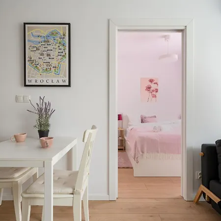 Rentplanet - Michalczyka Apartament